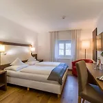 Konukevi Blaue Quelle 3*